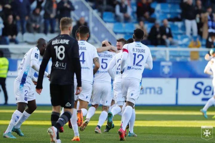 法甲前瞻:欧塞尔 VS 梅斯,深度分析比分前瞻