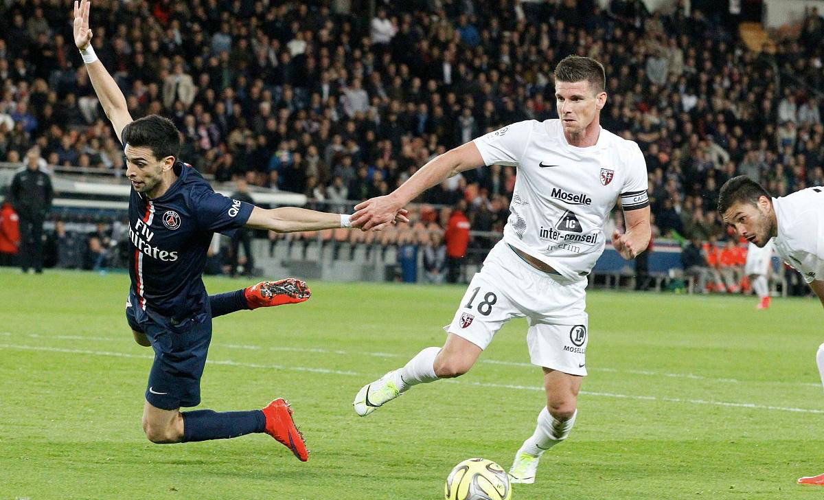 梅斯主场战术趋于防守,巴黎圣日耳曼近两场客战均未能破门