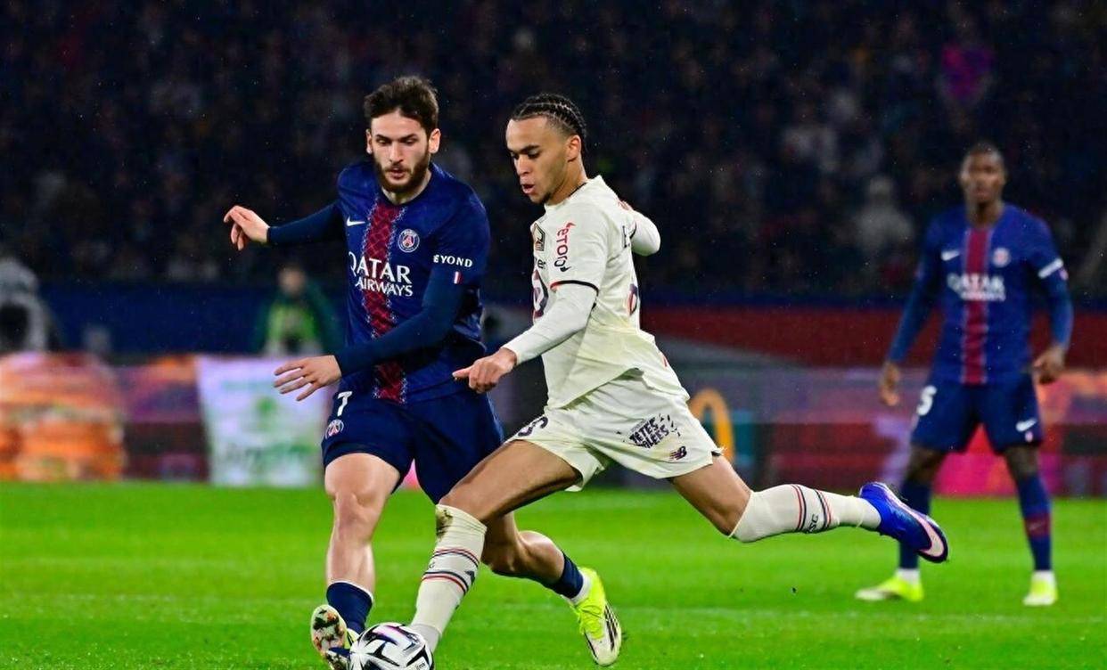 紧随巴黎圣日耳曼3-0,摩纳哥1-3,法甲最新积分榜揭晓:榜首易换主