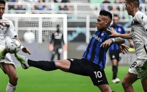 意甲:国际米兰 VS 比萨